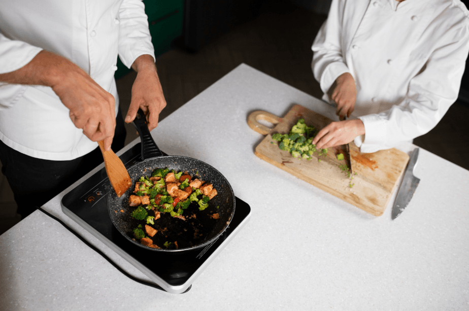 Cook Smarter: The Rise of Reinforced Nonstick Solutions